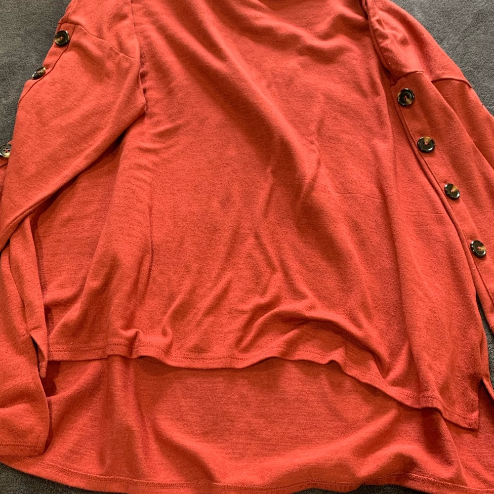 Ana, orange shirt, L